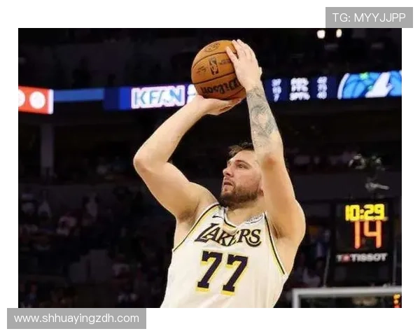 东契奇挡拆拉开空间提升得分效率领先同位置球员